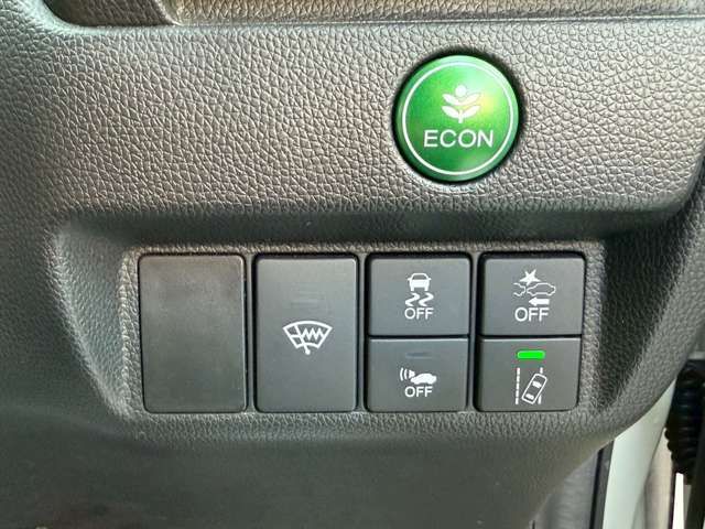 HONDA FIT HYBRID 2017