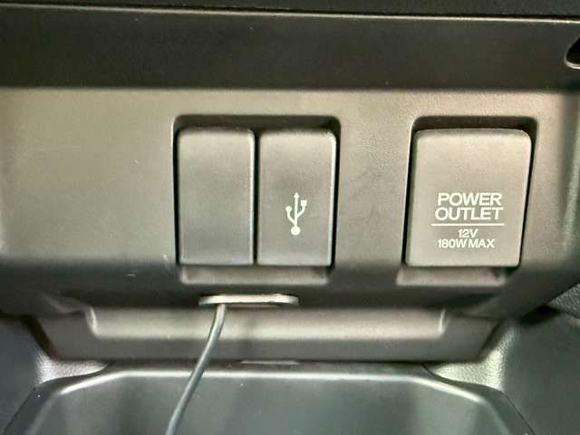 HONDA FIT HYBRID 2017