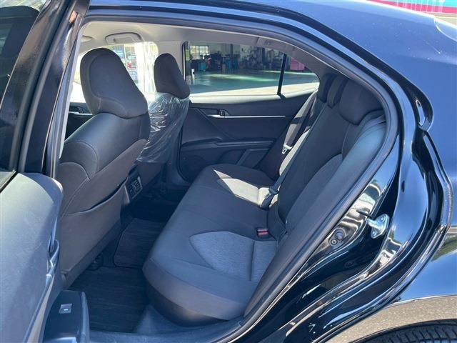 TOYOTA CAMRY HYBRID 2018