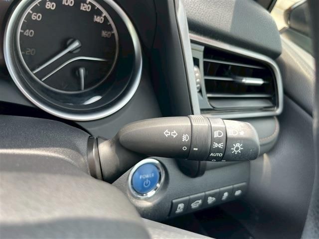 TOYOTA CAMRY HYBRID 2018