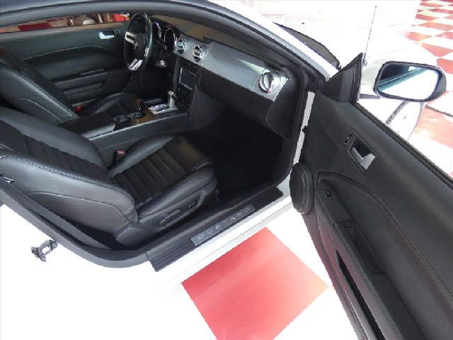 FORD FORD MUSTANG 2008