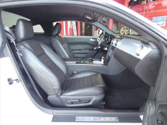 FORD FORD MUSTANG 2008