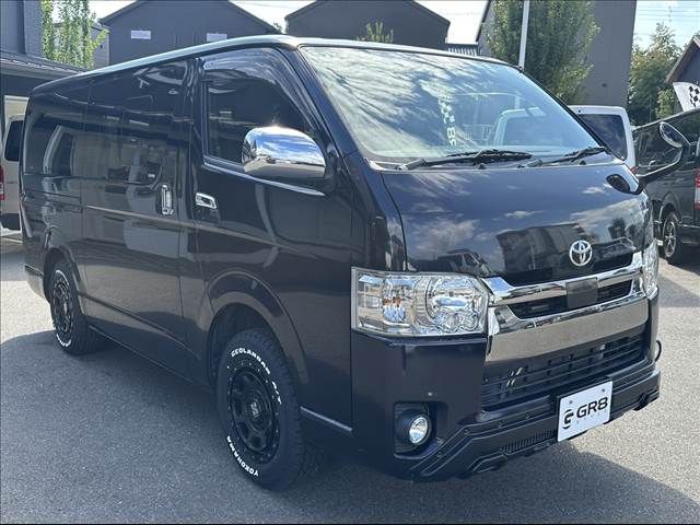 TOYOTA HIACE van 4WD 2019