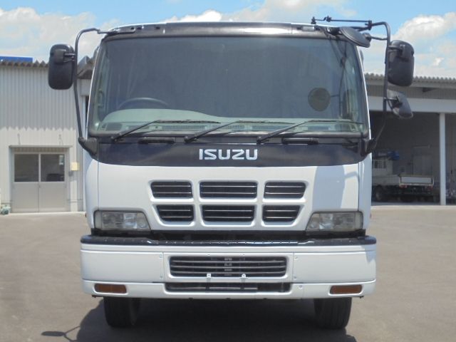 ISUZU GIGA 2004