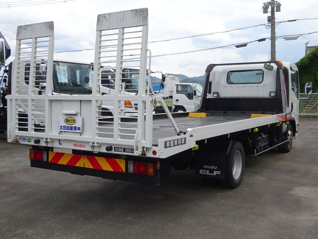 ISUZU ELF 2019