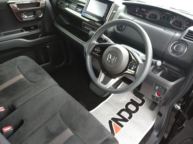 HONDA N BOX CUSTOM 2019