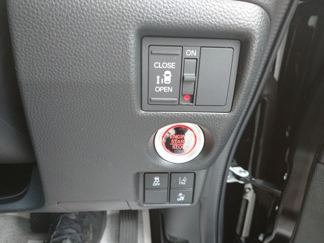 HONDA N BOX CUSTOM 2019