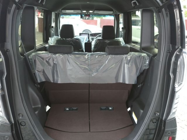 HONDA N BOX CUSTOM 2019