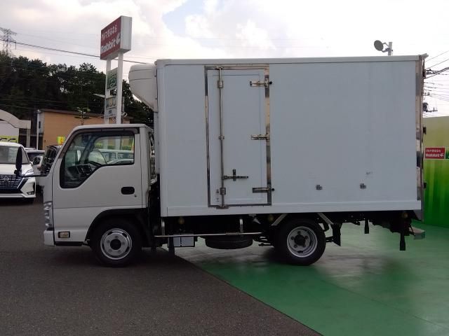 ISUZU ELF 2014