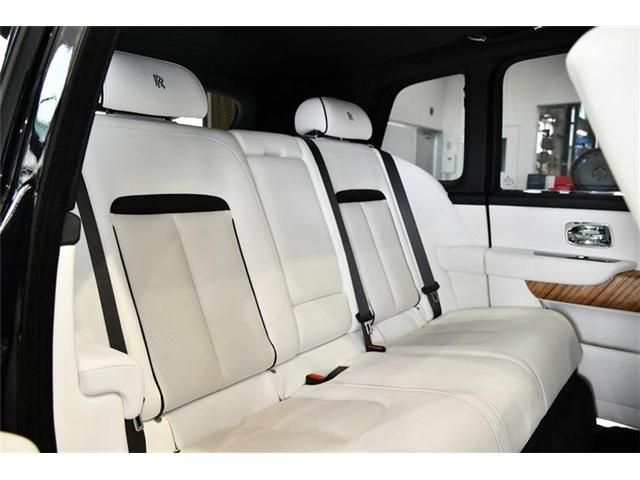 ROLLS-ROYCE ROLLS-ROYCE Cullinan 2019