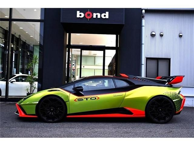 LAMBORGHINI LAMBORGHINI HURACAN 2023