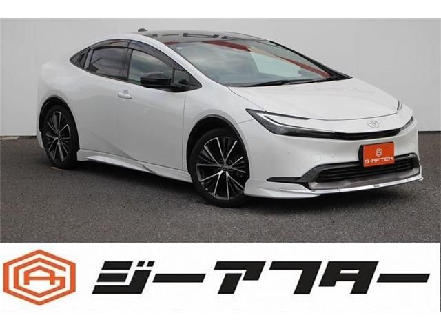 TOYOTA PRIUS 2023