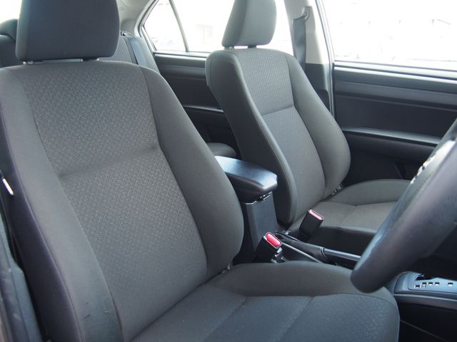 TOYOTA COROLLA AXIO 4WD 2023