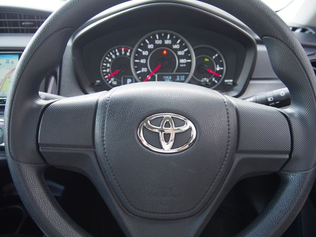 TOYOTA COROLLA AXIO 4WD 2023