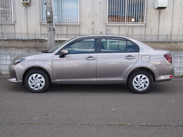 TOYOTA COROLLA AXIO 4WD 2023