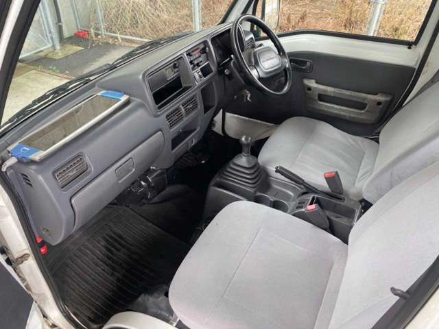 SUBARU SAMBAR van 2003