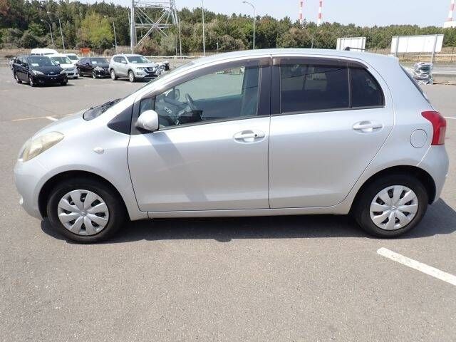 TOYOTA VITZ 2007