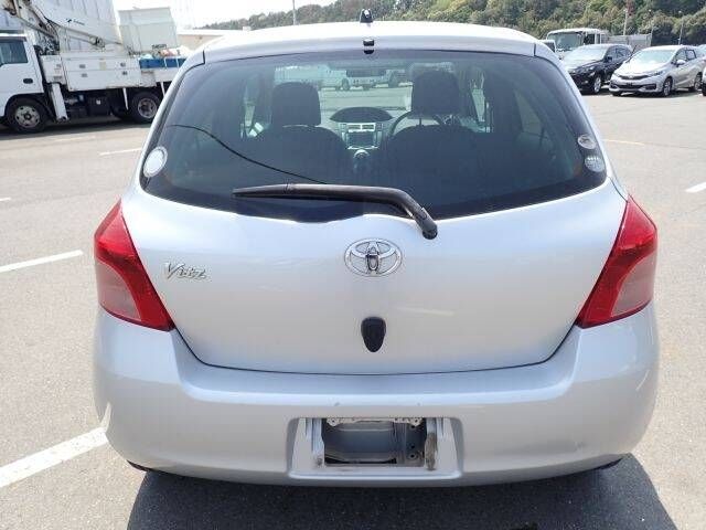 TOYOTA VITZ 2007