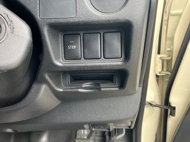 TOYOTA HIACE wagon 2015