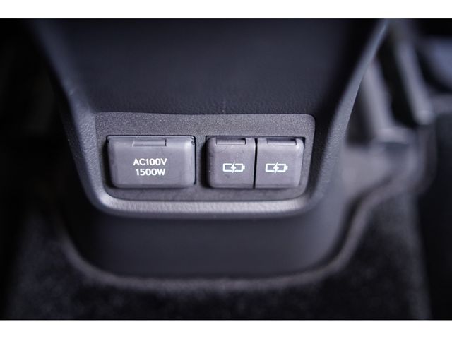 TOYOTA LEXUS LBX 2024