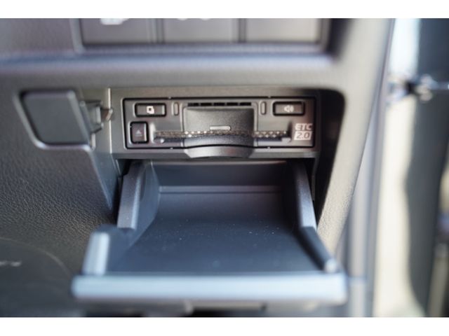 TOYOTA LEXUS LBX 2024