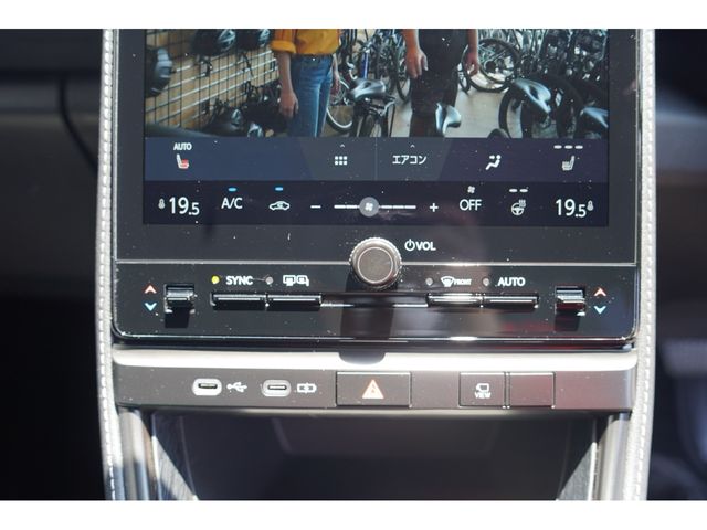 TOYOTA LEXUS LBX 2024