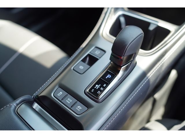 TOYOTA LEXUS LBX 2024