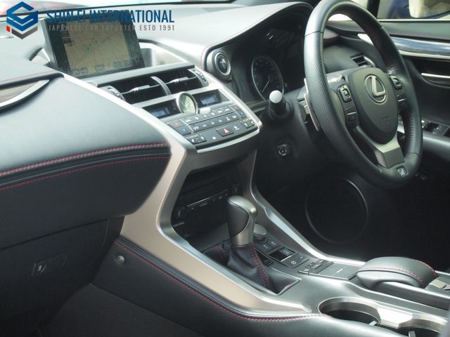 TOYOTA LEXUS NX300h 2014