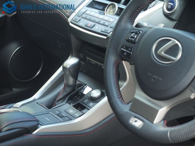 TOYOTA LEXUS NX300h 2014