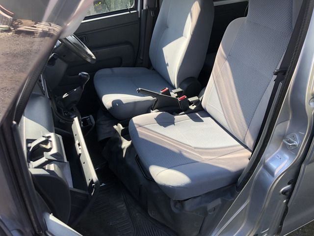 DAIHATSU HIJET CARGO 4WD 2010