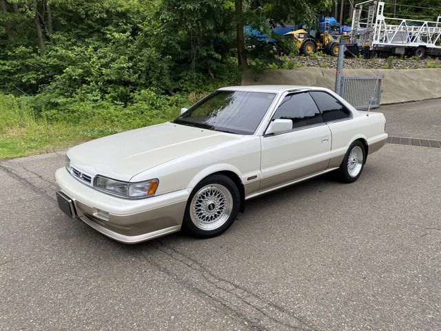 NISSAN LEOPARD 1989
