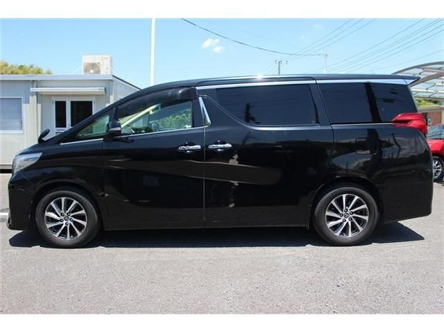 TOYOTA ALPHARD 2015