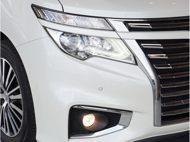 NISSAN ELGRAND 2014