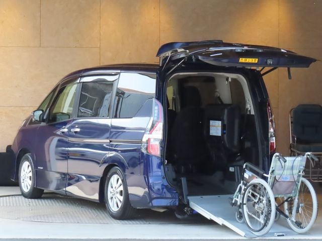 NISSAN SERENA  S-HYBRID 2020