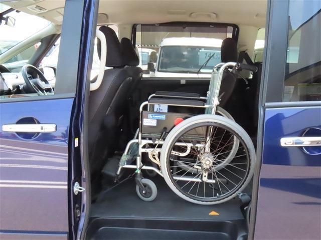 NISSAN SERENA  S-HYBRID 2020