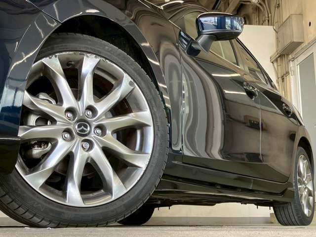 MAZDA AXELA SPORTS 2015