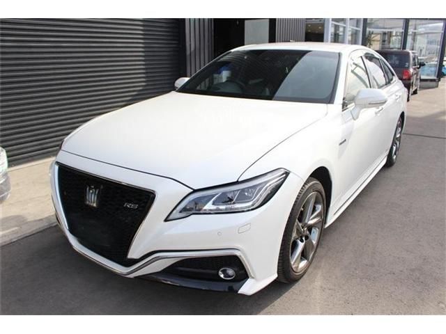 TOYOTA CROWN sedan hybrid 4WD 2018