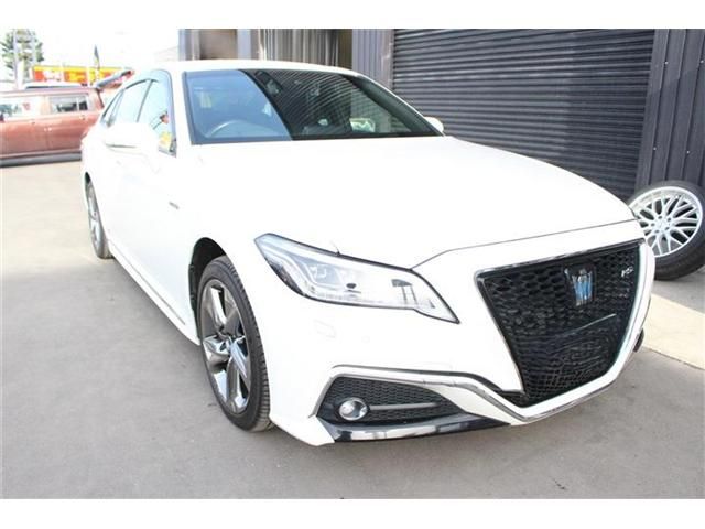 TOYOTA CROWN sedan hybrid 4WD 2018