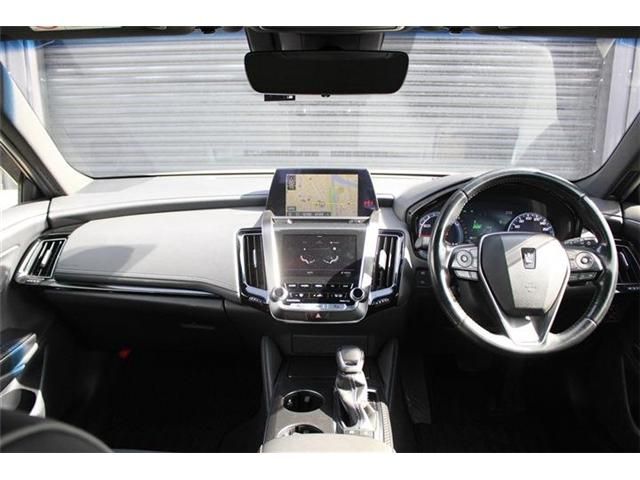 TOYOTA CROWN sedan hybrid 4WD 2018