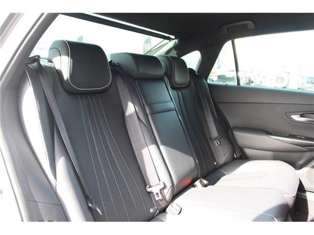 TOYOTA CROWN sedan hybrid 4WD 2018