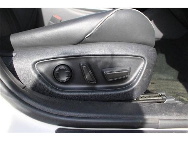 TOYOTA CROWN sedan hybrid 4WD 2018