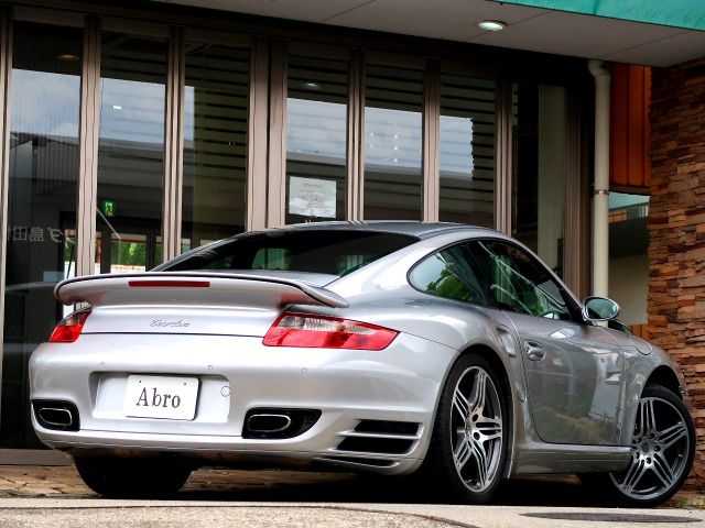 PORSCHE PORSCHE 911 2007