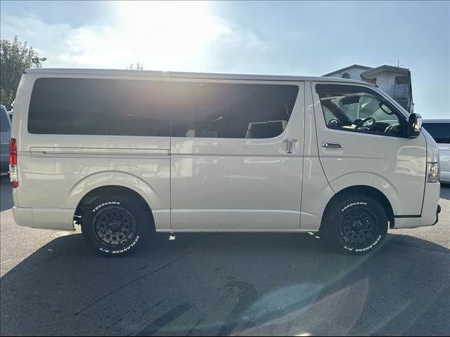 TOYOTA HIACE van 4WD 2021