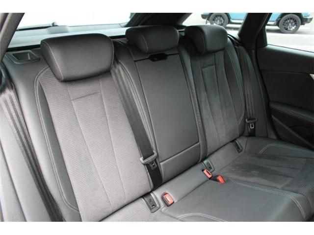 AUDI AUDI A4 AVANT 2022