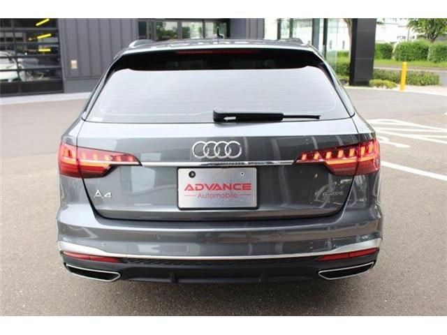 AUDI AUDI A4 AVANT 2022