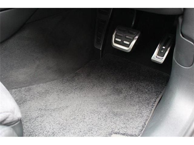 AUDI AUDI A4 AVANT 2022