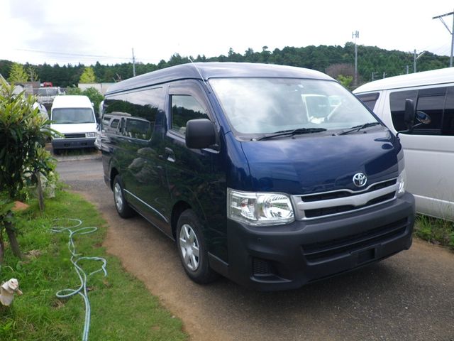 TOYOTA HIACE wagon 2012