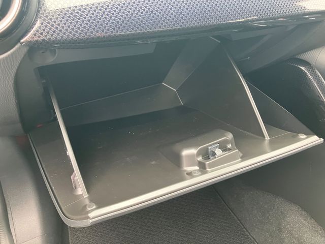 MAZDA DEMIO 4WD 2019