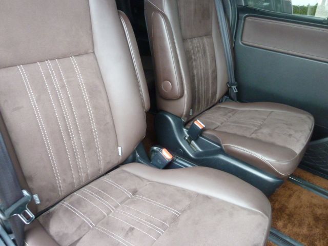 TOYOTA ESQUIRE 4WD 2017