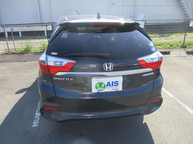 HONDA SHUTTLE HYBRID 2015